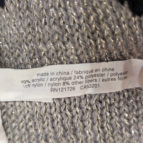 Aeropostale double sided reversible star scarf, black & silver - Picture 3 of 10